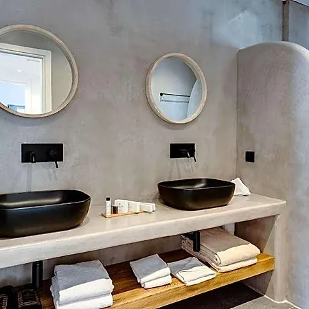 Hotel Elements Cozy Pyrgos *