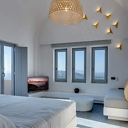 Elements Cozy Pyrgos